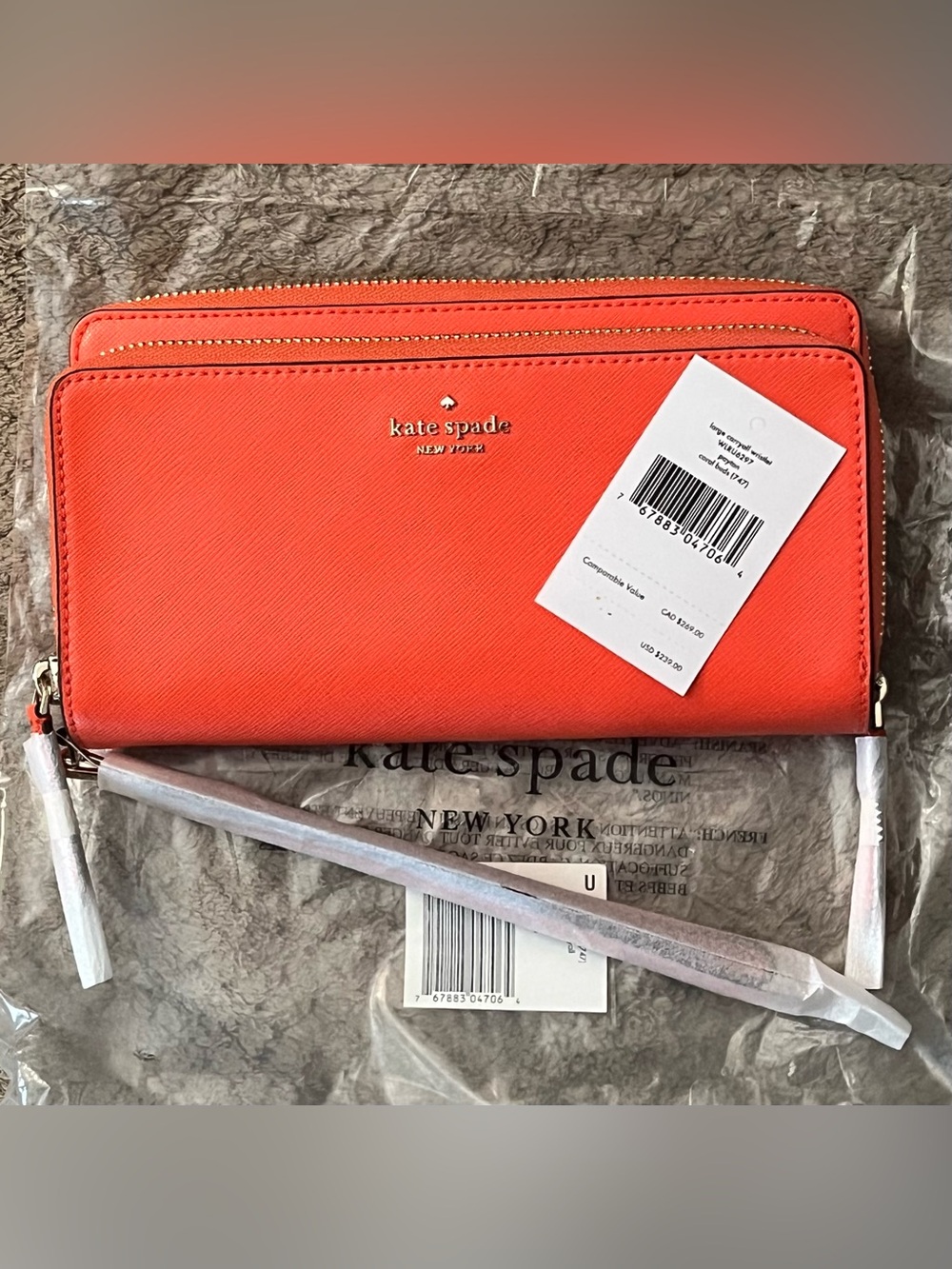 Kate Spade Large Carryall Wristlet Payton Coral Buds
